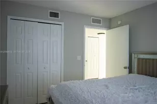1240 SE 31st Ct, Homestead, FL 33035 - Photo 7