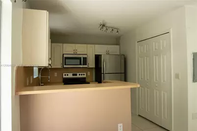 1240 SE 31st Ct #106-32, Homestead, FL 33035 - Photo 3