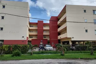 1627 NW 18th St, Miami, FL 33125 - Photo 1