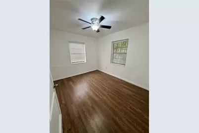 1200 NW 37th Ave #2, Miami, FL 33125 - Photo 7