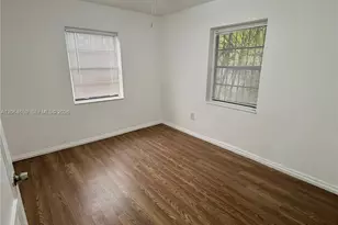 1200 NW 37th Ave, Miami, FL 33125 - Photo 7