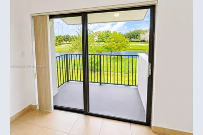 7235 NW 179th St #212, Hialeah, FL 33015 - Photo 7
