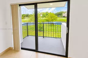 7235 NW 179th St, Hialeah, FL 33015 - Photo 7