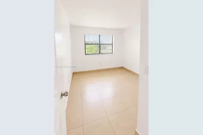7235 NW 179th St #212, Hialeah, FL 33015 - Photo 9