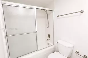 250 174th St, Sunny Isles Beach, FL 33160 - Photo 9