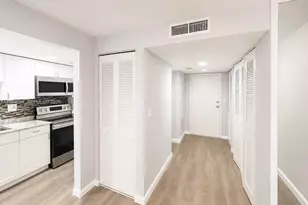 250 174th St, Sunny Isles Beach, FL 33160 - Photo 7