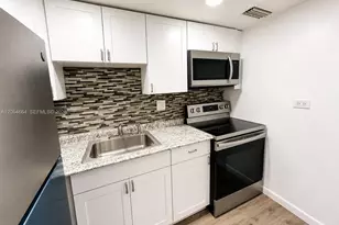250 174th St, Sunny Isles Beach, FL 33160 - Photo 5