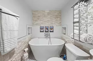 1820 S Treasure Dr, North Bay Village, FL 33141 - Photo 21