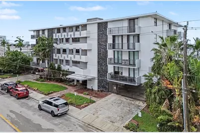 1820 S Treasure Dr #203D, North Bay Village, FL 33141 - Photo 1