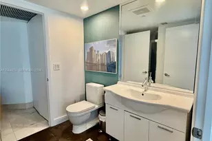 475 Brickell Ave, Miami, FL 33131 - Photo 15