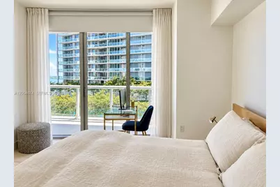 475 Brickell Ave #1609, Miami, FL 33131 - Photo 9