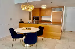 475 Brickell Ave, Miami, FL 33131 - Photo 7