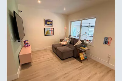1525 SW 19th Ter, Miami, FL 33145 - Photo 13