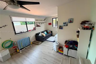 1525 SW 19th Ter, Miami, FL 33145 - Photo 17