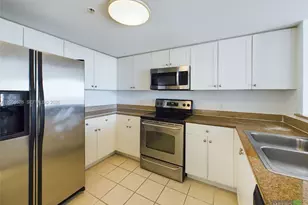 60 NW 37th Ave, Miami, FL 33125 - Photo 7