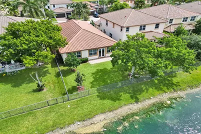 10340 Lake Vista Ct, Parkland, FL 33076 - Photo 113