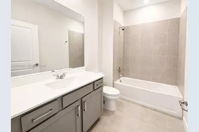 10691 NW Wilgrove Ln #10691, Port Saint Lucie, FL 34987 - Photo 5