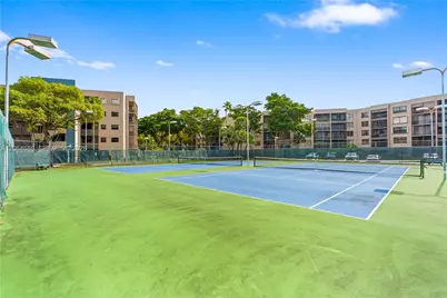 900 Colony Point Cir #216, Pembroke Pines, FL 33026 - Photo 27