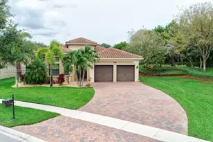 8181 Banpo Bridge Way, Delray Beach, FL 33446 - Photo 5