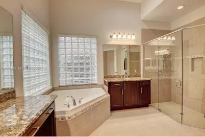 8181 Banpo Bridge Way, Delray Beach, FL 33446 - Photo 31
