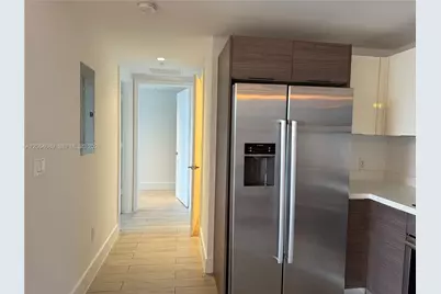 1010 SW 2nd Ave #1501, Miami, FL 33130 - Photo 3