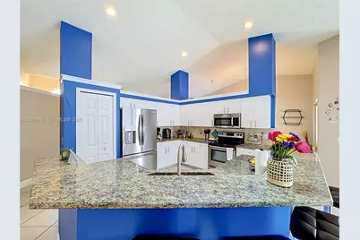 518 SW Lacroix Ave, Port Saint Lucie, FL 34953 - Photo 25