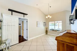 518 SW Lacroix Ave, Port Saint Lucie, FL 34953 - Photo 17