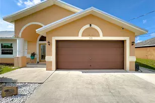 518 SW Lacroix Ave, Port Saint Lucie, FL 34953 - Photo 7