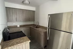 345 85th St, Miami Beach, FL 33141 - Photo 3