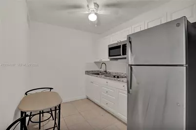 6970 NW 186th St #3-409A, Hialeah, FL 33015 - Photo 7