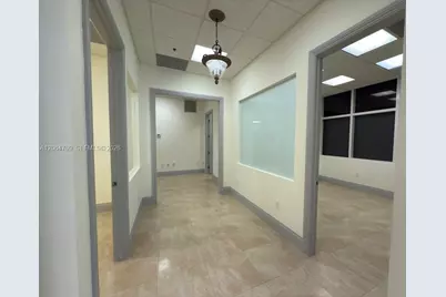 357 Almeria Ave #103, Coral Gables, FL 33134 - Photo 25