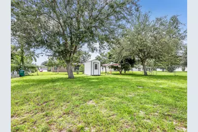928 SE 5 Ct, Cape Coral, FL 33990 - Photo 7