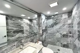 100 Bayview Dr, Sunny Isles Beach, FL 33160 - Photo 19