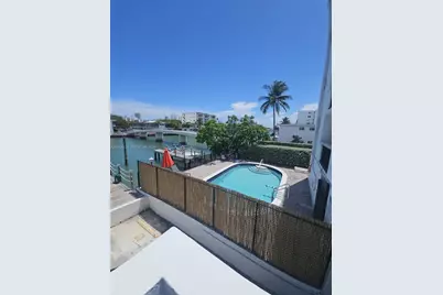 8101 Crespi Blvd #403, Miami Beach, FL 33141 - Photo 17