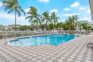 1993 Marsh Harbor Dr, Riviera Beach, FL 33404 - Photo 25