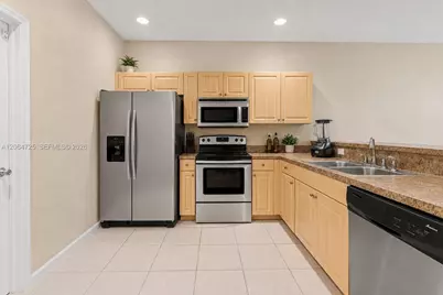 1993 Marsh Harbor Dr, Riviera Beach, FL 33404 - Photo 7