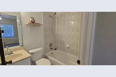 9092 NW 40th St #4, Coral Springs, FL 33065 - Photo 15