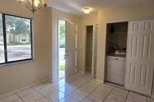 9092 NW 40th St, Coral Springs, FL 33065 - Photo 3