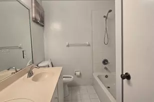 9092 NW 40th St, Coral Springs, FL 33065 - Photo 15