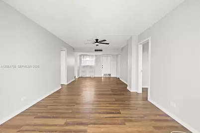 447 NE 195 Th St #414, Miami, FL 33179 - Photo 9