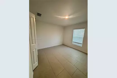 11605 Savanna Lake Blvd, Lehigh Acres, FL 33936 - Photo 7