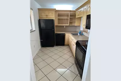 8415 SW 107th Ave #303W, Miami, FL 33173 - Photo 3