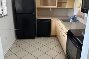 8415 SW 107th Ave, Miami, FL 33173 - Photo 3