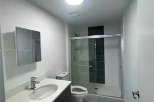 321 NE 26th St, Miami, FL 33137 - Photo 11