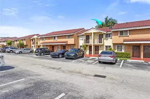 560 NW 82nd Pl, Miami, FL 33126 - Photo 31
