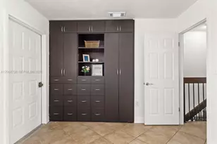 560 NW 82nd Pl, Miami, FL 33126 - Photo 29