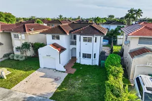 14137 SW 164th Terrace, Miami, FL 33177 - Photo 5