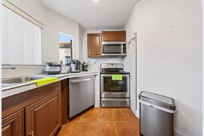 14137 SW 164th Ter, Miami, FL 33177 - Photo 15
