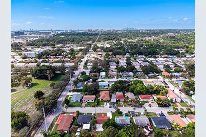 1583 NE 152nd St, North Miami Beach, FL 33162 - Photo 35