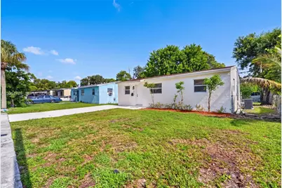 1583 NE 152nd St, North Miami Beach, FL 33162 - Photo 3